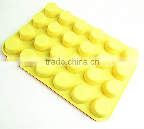 10112 24pcs CUPS Shape Silicone Cake Mold