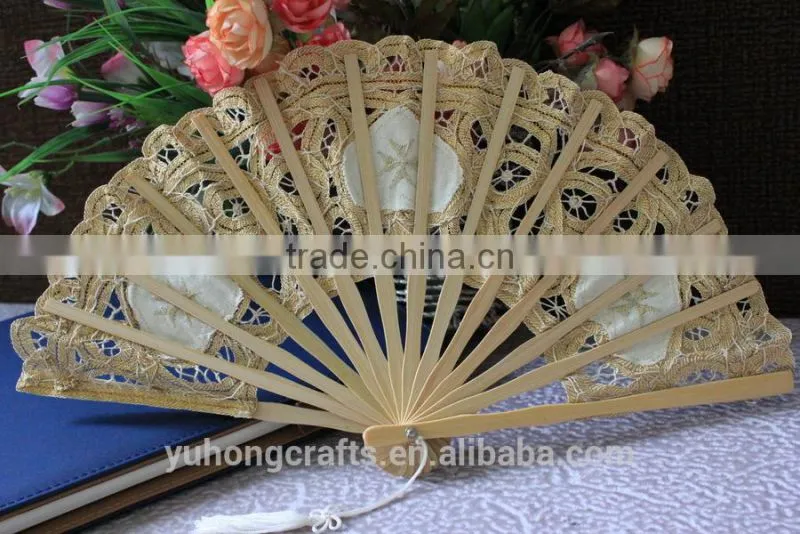 High quality handmande heart pattern lace fan
