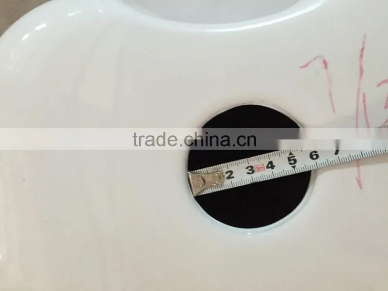 China alibaba raindrop shape in the watertank high quality one piece toilet