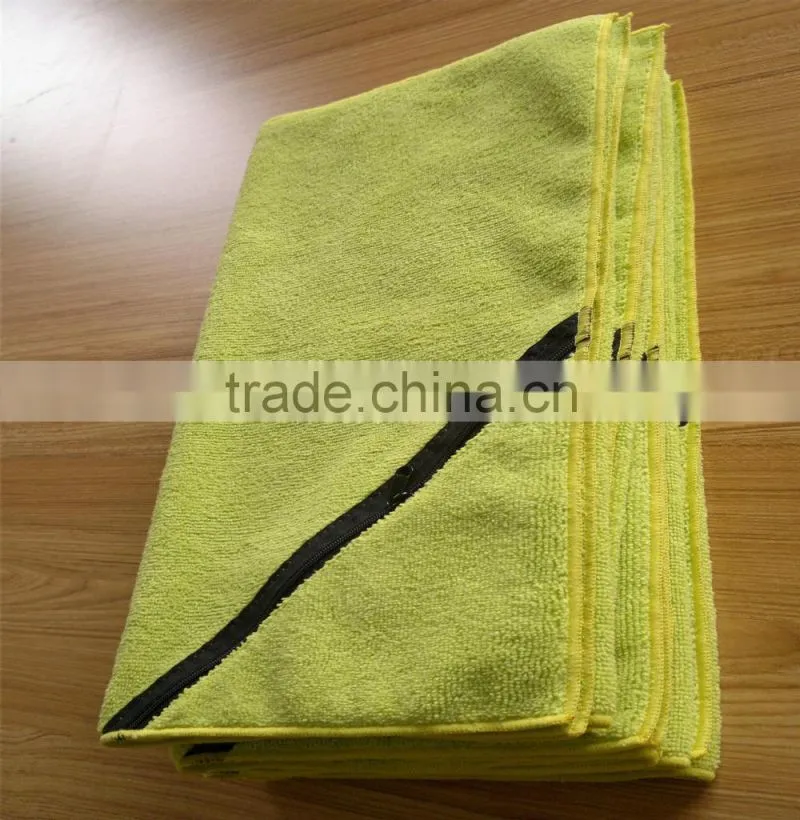 Zip Pocket Embroidery Custom Microfiber Gym Towel