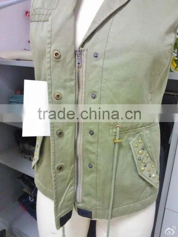 100% Cotton Twill Enzyme Wash Ladies' Casual Sleeveless vest / Waistcoat with Cotton Lining and Shiny Rivets