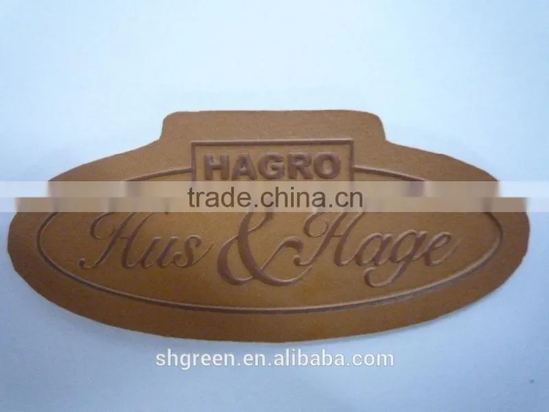 Famous wear collection leather label