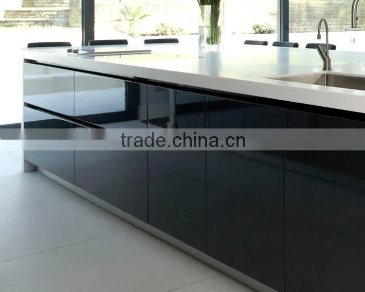 MDF kitchen cabinet with kitchen faucet, Lacquer ktichen cabinet