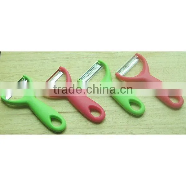 PE-0229 Serrated Edge Peeler