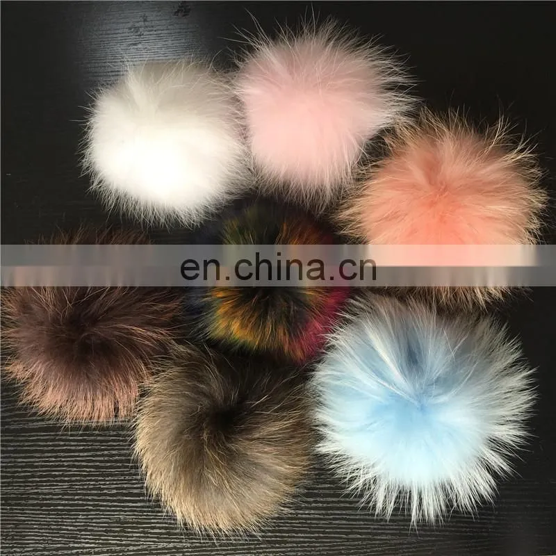 Top Quality Large and Fluffy Large Pompoms / Real Racoon Fur Pompoms