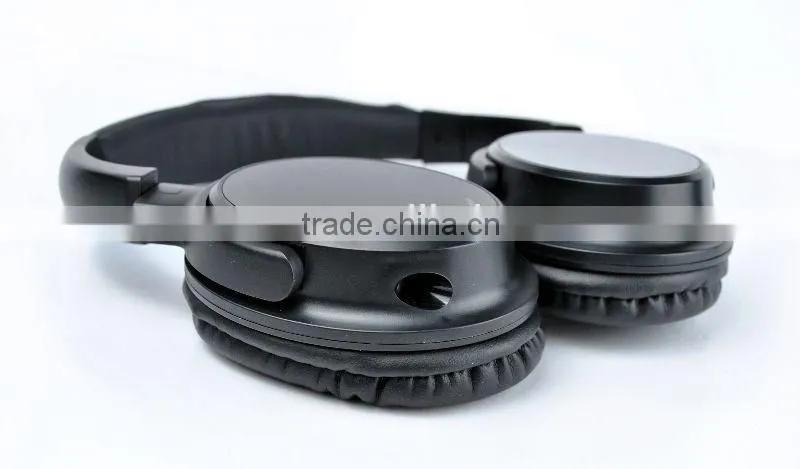 high quality noise cancelling sport headphone