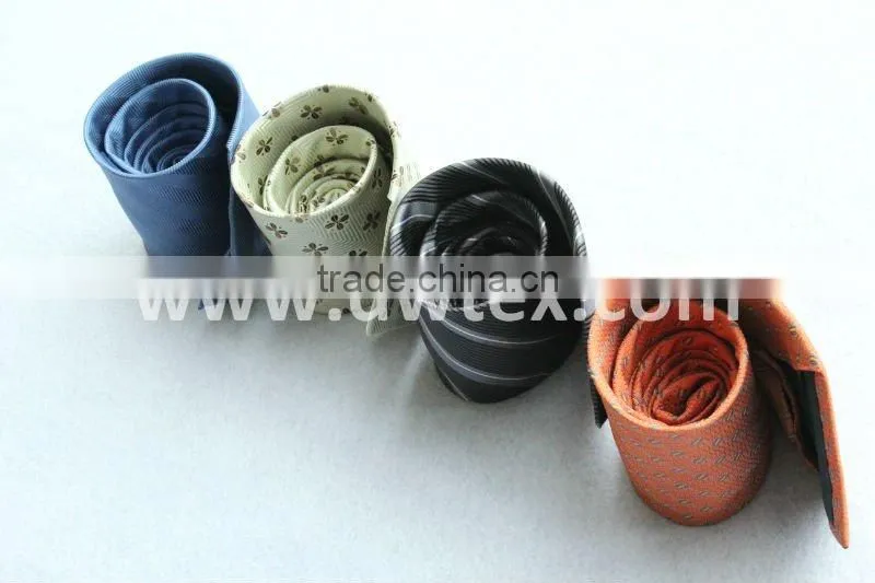 Polyester printed mens tie