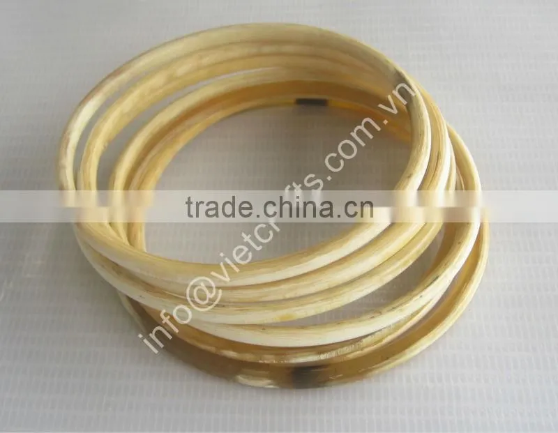 Buffalo horn bangle, natural white color. Set of 7pcs