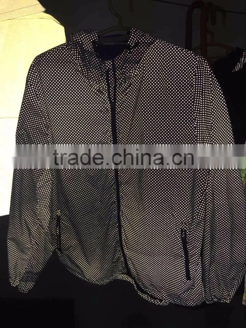 Light Reflective Knit Fabric with Pattern