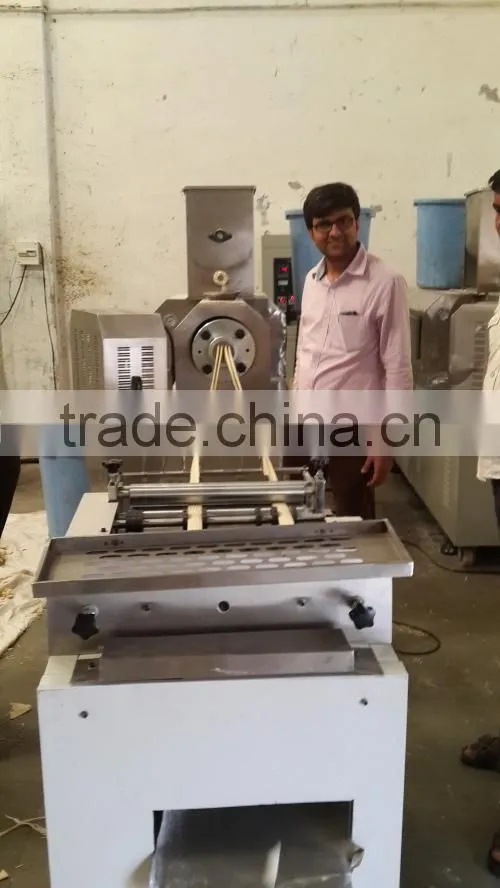 Jinan Eagle wheat flour extrusion bugles snack food extruder machine installed in India