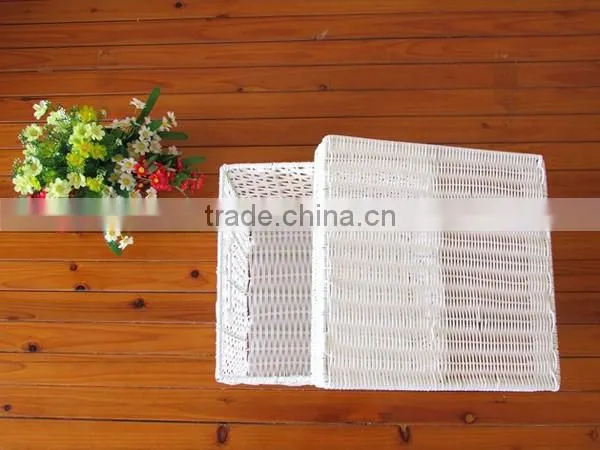 SD Folding mini rattan wicker baskets with handle for storage