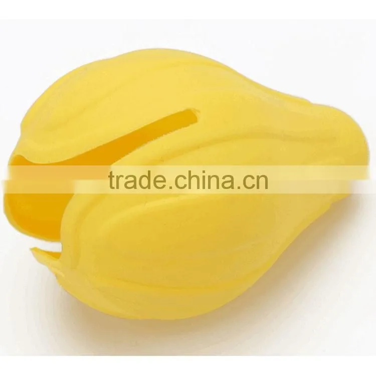 cute shape soft silicone lemon squeezer lemon press