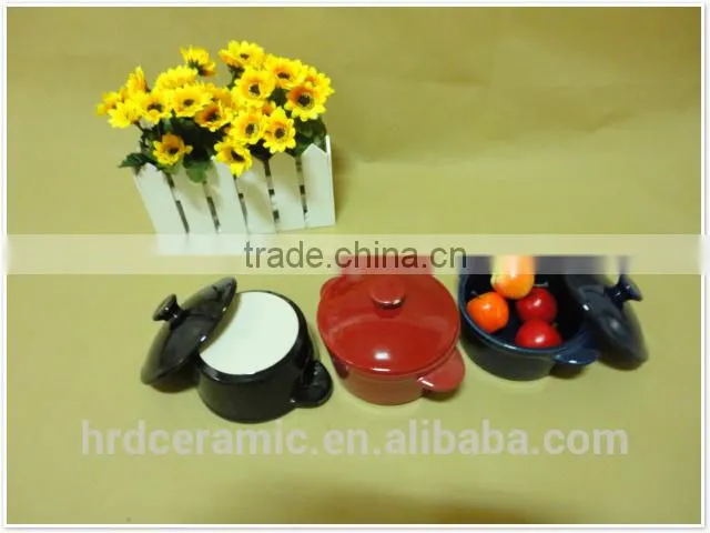 High quality two handles colored ceramic bakeware plates set
