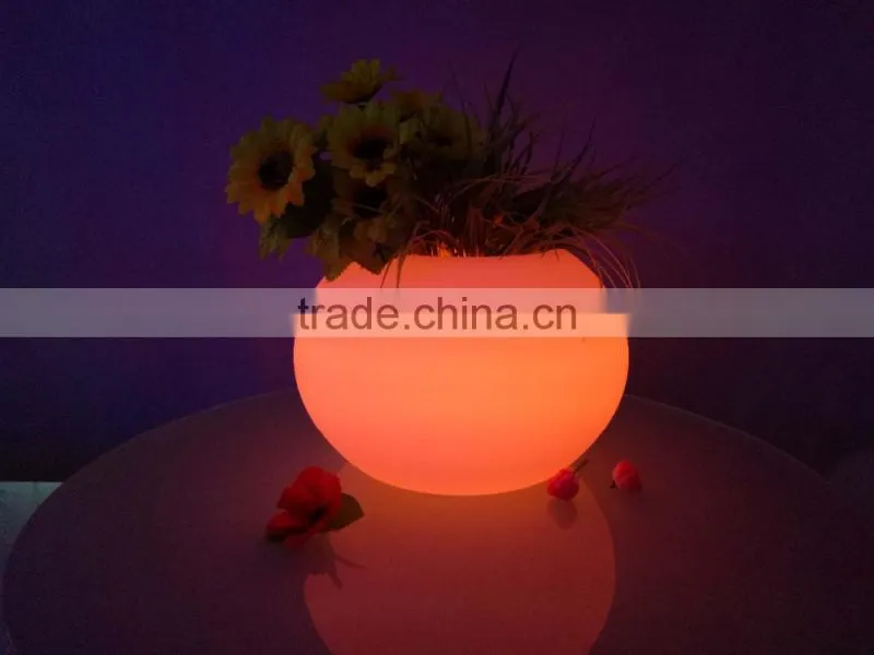 Infrared remote control PE plastic display led flower pots