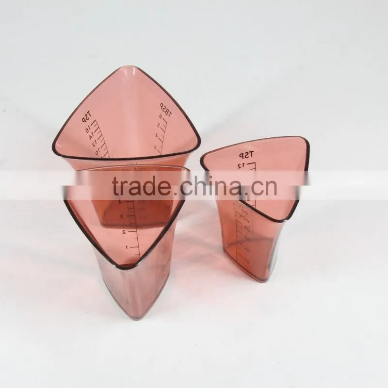 set of 3pcs small measuring cups in trilateral figure