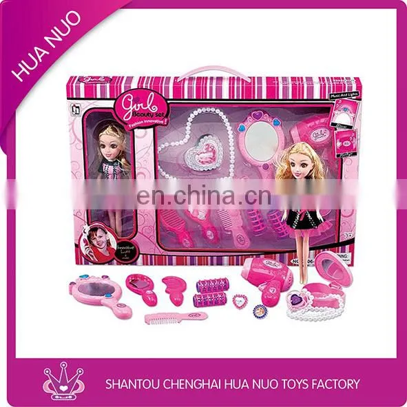 Kids plastic toy decoration set