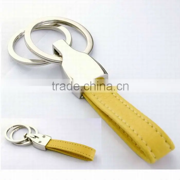 Leather fringed keychain with hook for bag