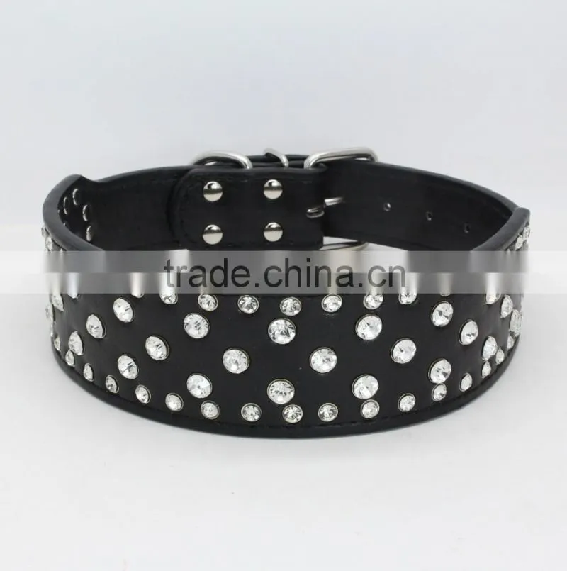 Manufacturer selling big diamond imitation leather pet collar beautiful dog collar