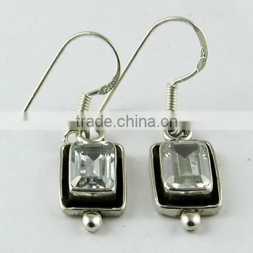 Floret !! Red Garnet 925 Sterling Silver Earring, Gemstone Silver Jewelry, Handmade Silver Jewelry
