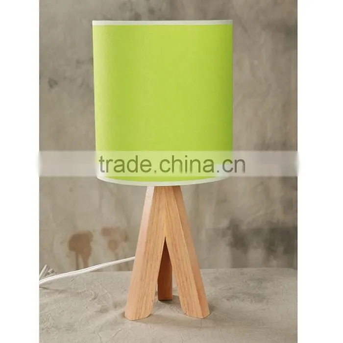 hot saled wooden E27*1 table lamp, fabric /cloth small desk light