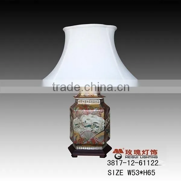 home decoration of ceramic desk lamp with wood base