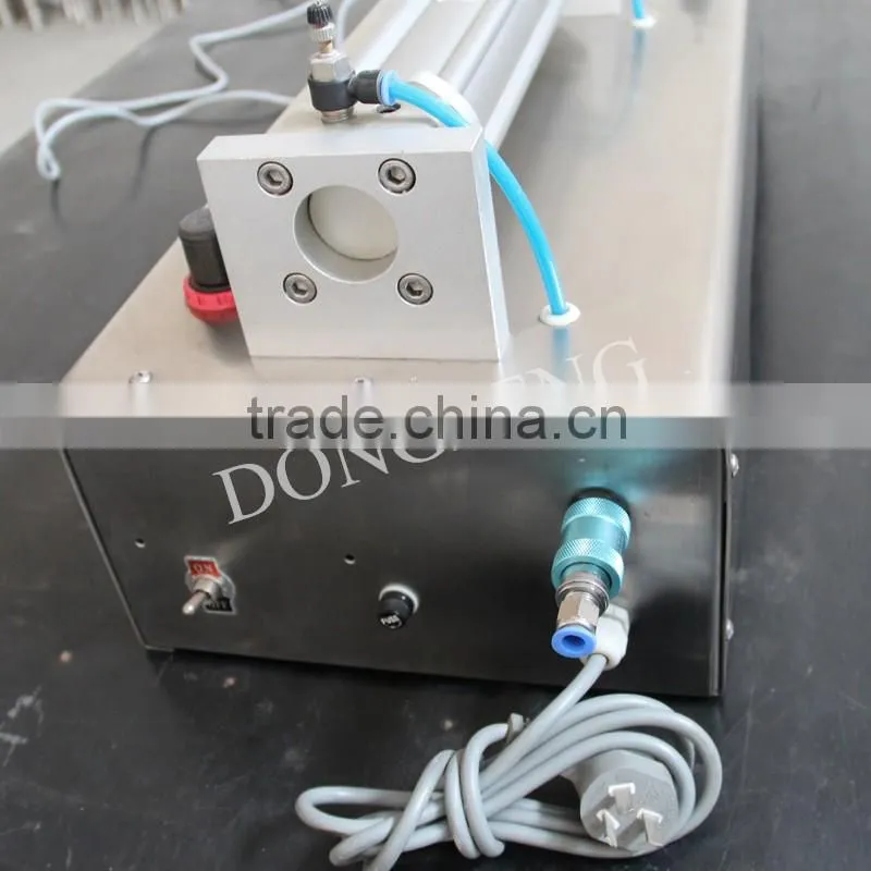 2016 SS304/316 semiautomatic double heads liquid filling machine-DLF