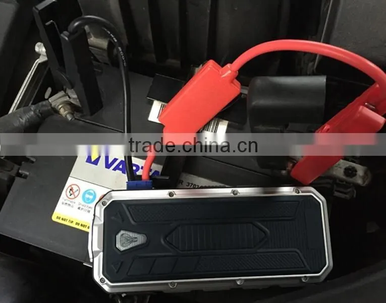 Portable Travel Charger fast car charger peak 400A 7500mah 12v car power bank