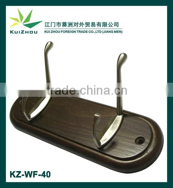 Wooden hanger
