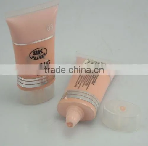 BK Deluxe Basic liquid make-up