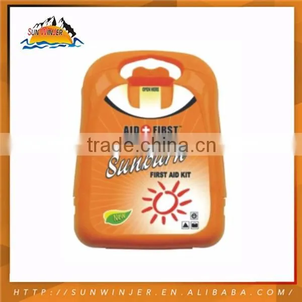 Plastic mini car first aid kit