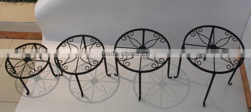 Best selling balcony floor standing black iron metal flower pot rack
