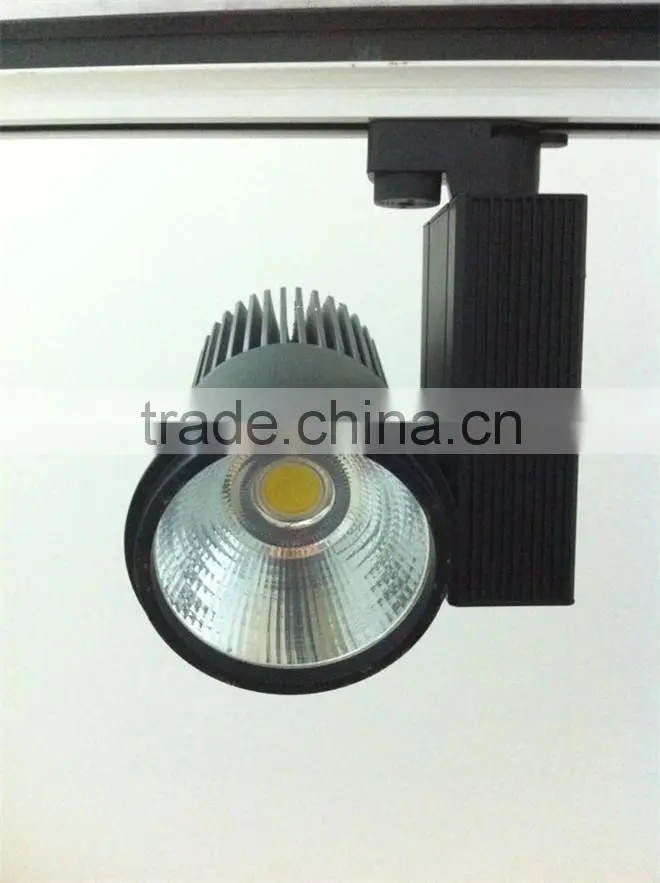 Excellent Heat Dissipation LED track light 20W