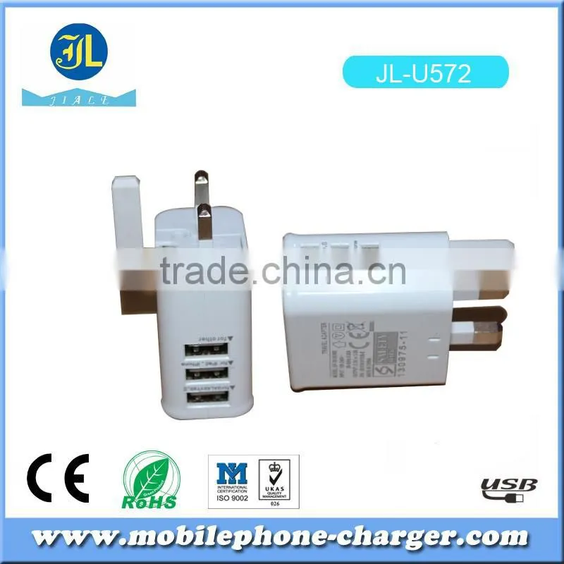 Mobile phone charger multi-port travel usb charger OEM adapter made in China