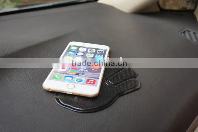 Palm shape black Mobile phone anti-slip car pad