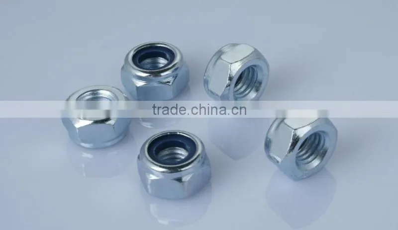 DIN 985 nut