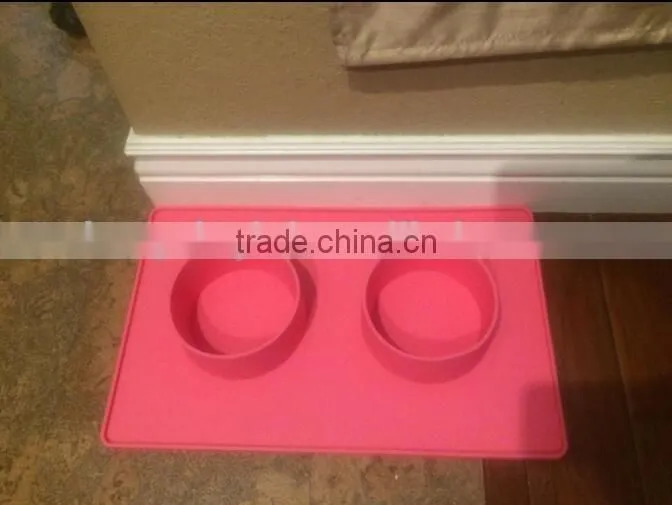 Silicone No Slip Large Dog Water Bowl Mat