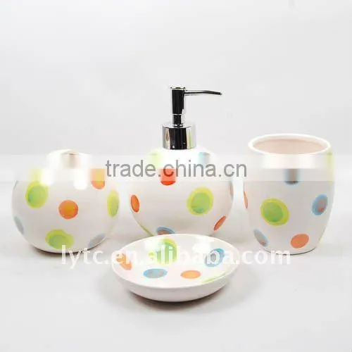 porcelain bath accessories set