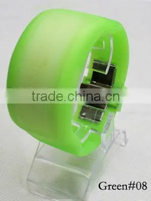 2013 Hot Fashion ODM bracelet LED watch