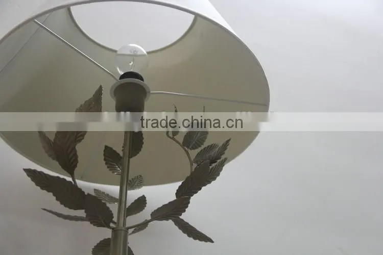 Alibaba supplier wholesales flower floor lamp high demand products in china