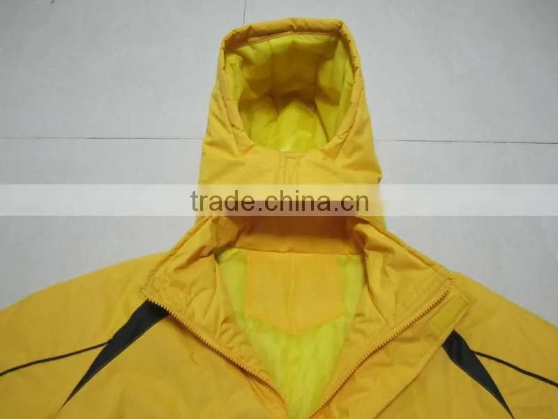 2013 new mens Skiing Jackets for Outdoor