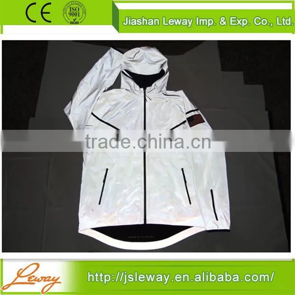 Outdoor softshell jacket hooded china design for men