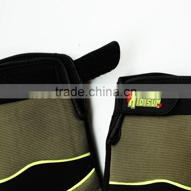 New products on china market fingerless silicon palm sport glove
