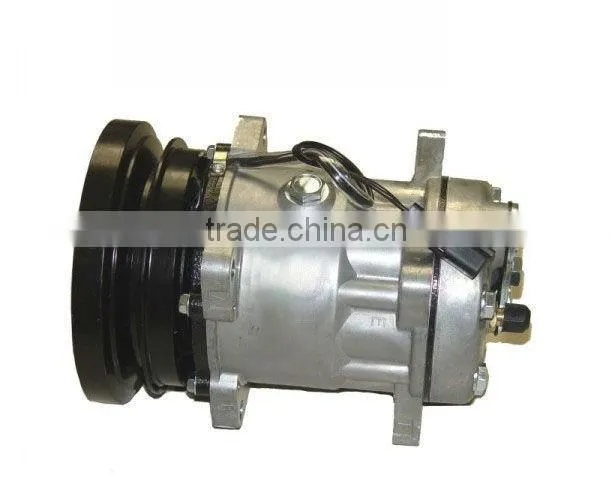 Auto air Compressor 7H15