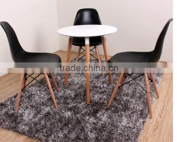Simple modern offic chair without wheels