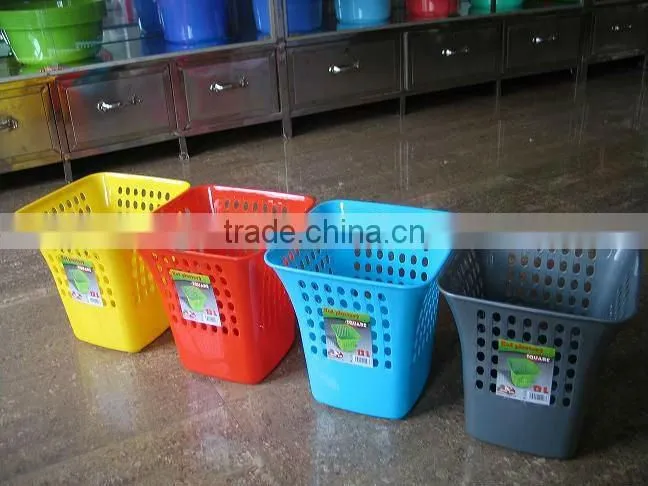 2018,2038 plastic colorful mesh wastebasket