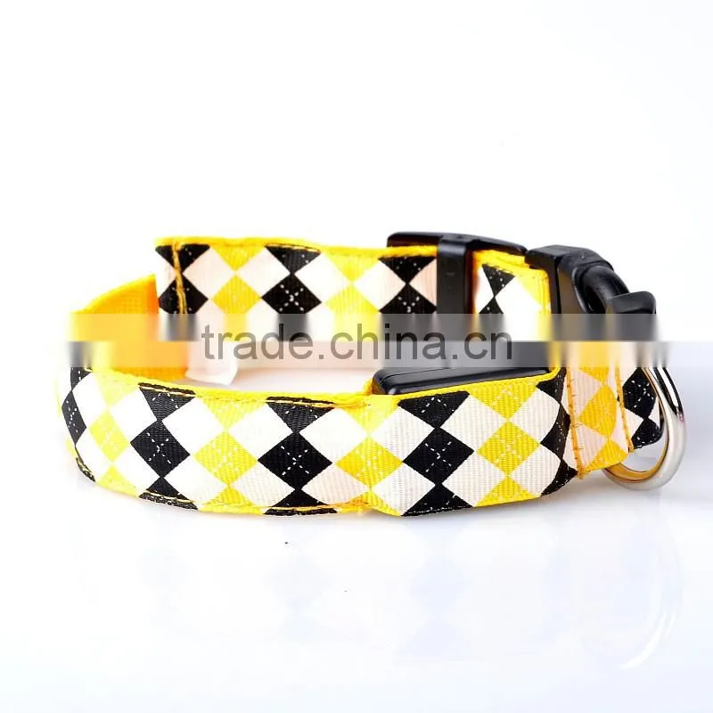 Rhombus printing led flashing lights dog collar