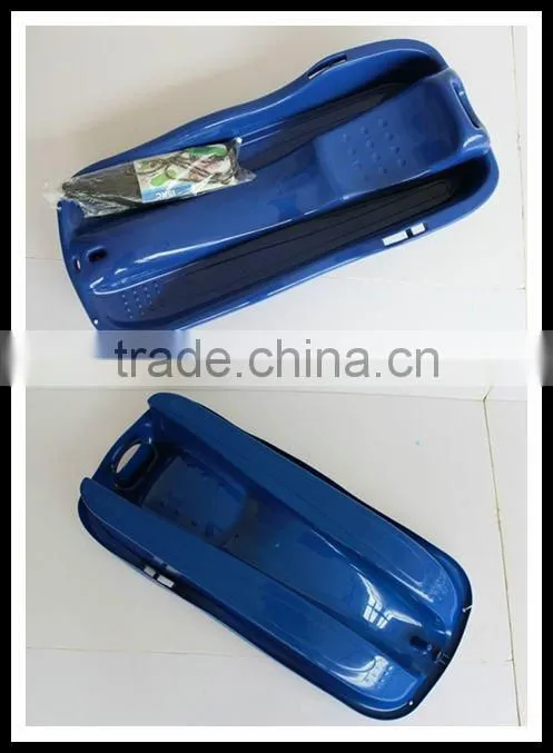 plastic snow sledge with rope and brake