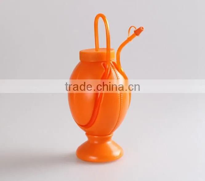 new innovative plastic round drinking bottle kettle with cap and straw