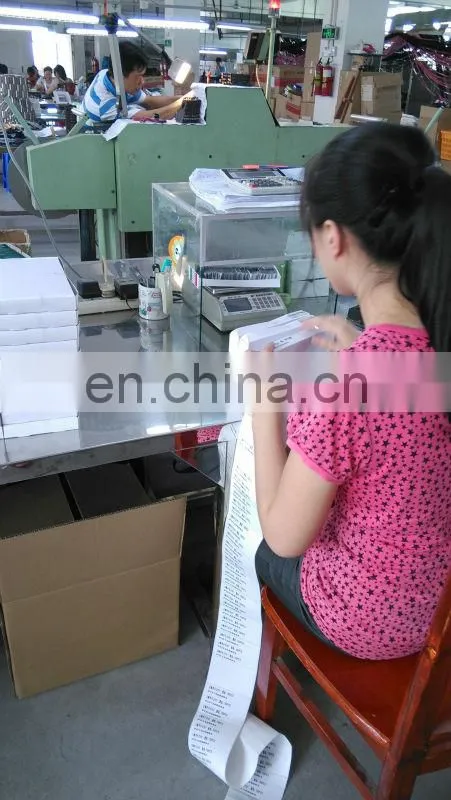 provide gradually changing color patch for sport clothing