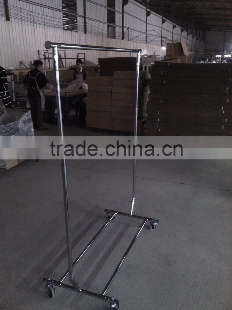 Round Rotating Clothes Hanger Rack With Wheels